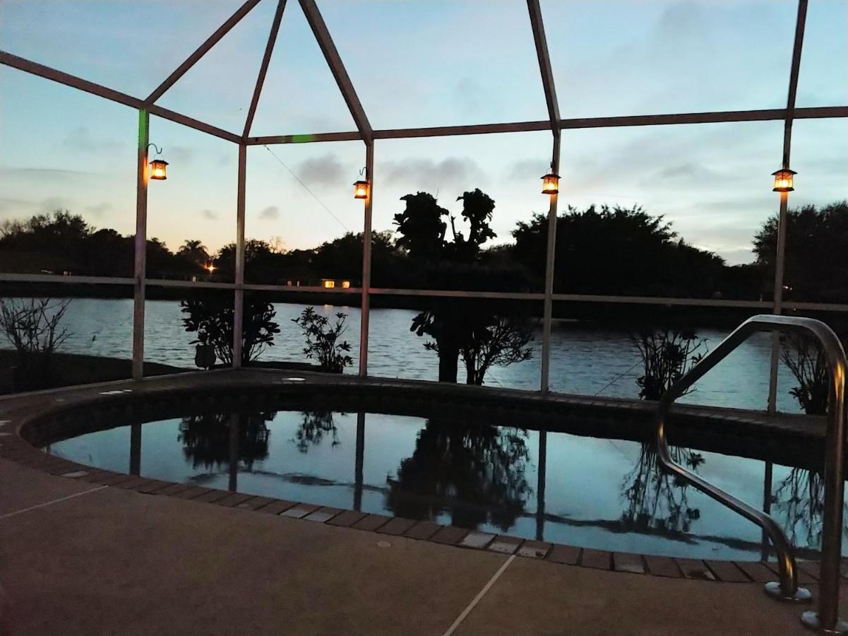 Craig House With Heated Pool On Small Lake Bradenton Ngoại thất bức ảnh
